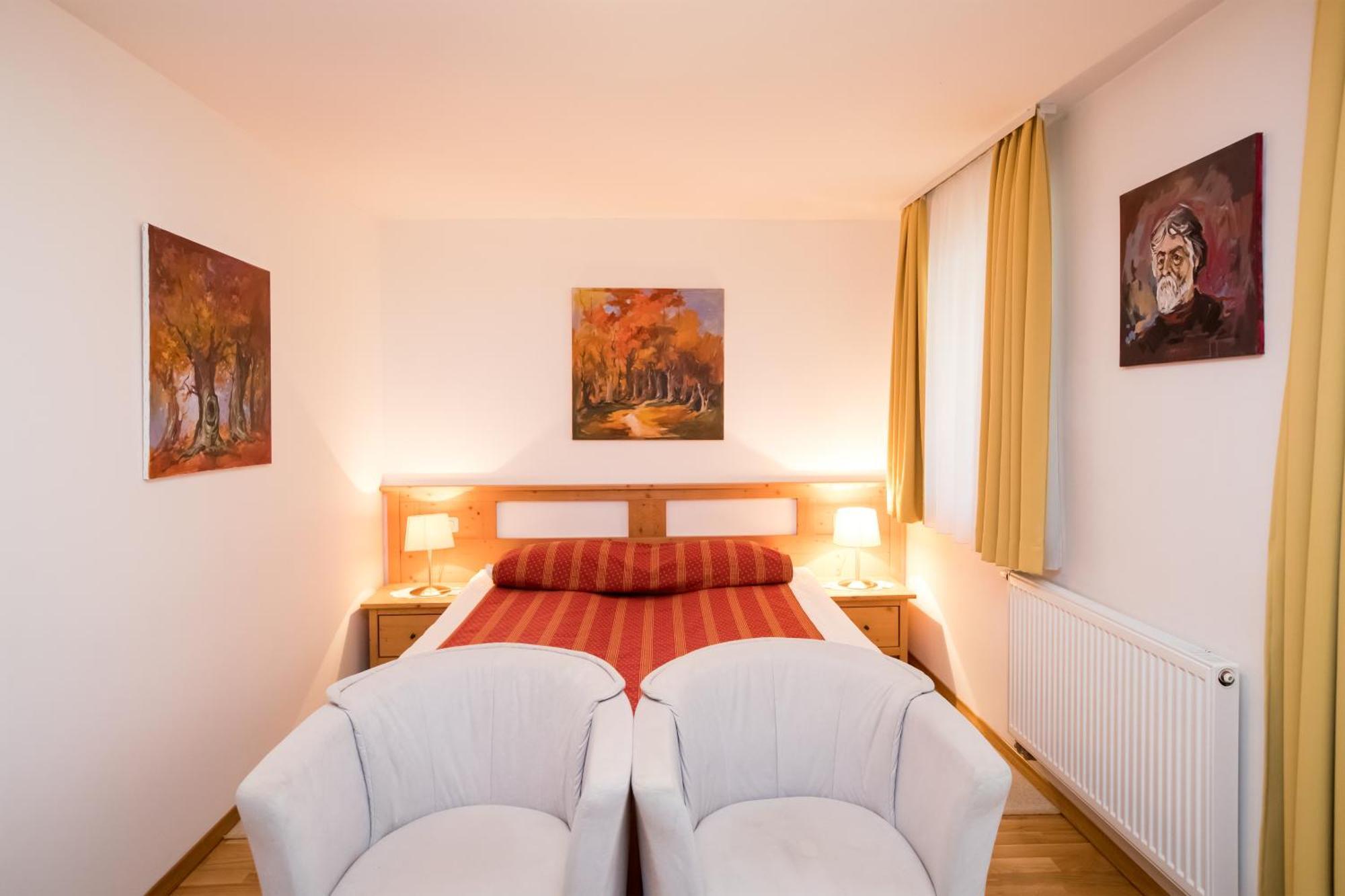 Art Hotel Kristal بوينج المظهر الخارجي الصورة